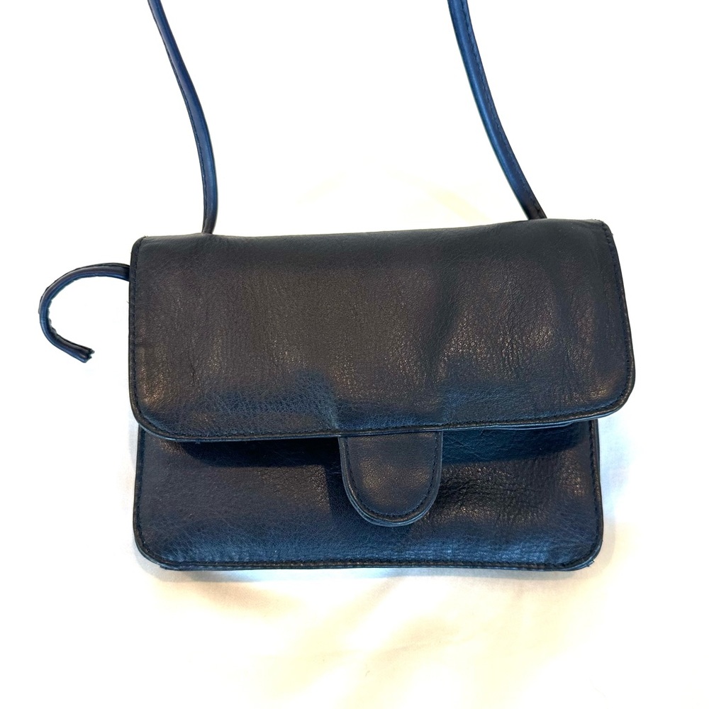 Navy blue leather crossbody bag